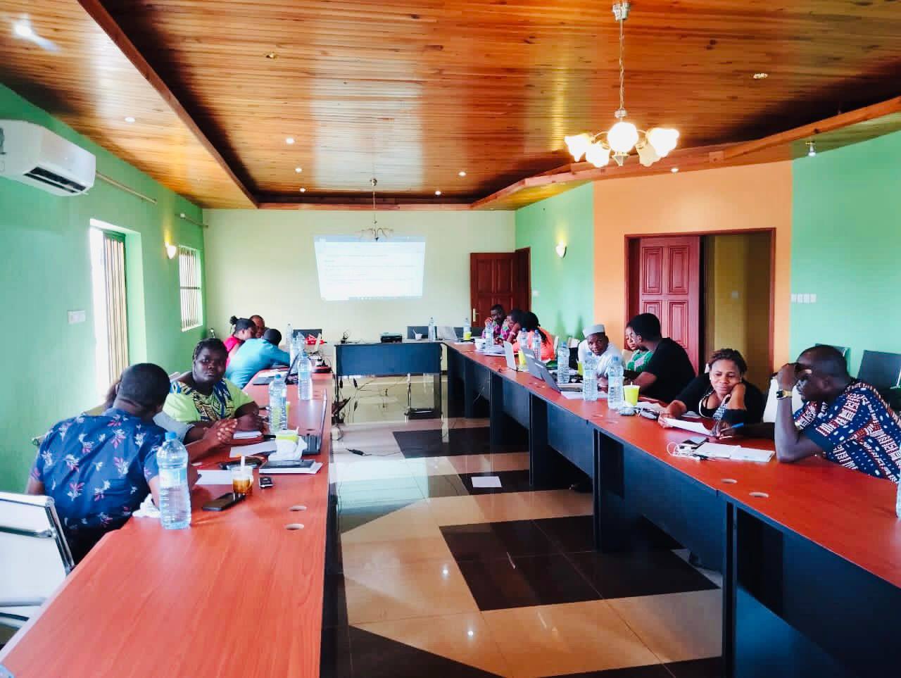Renforcement de capacités du personnel de la Fondation Divine Miséricorde en gestion de projets